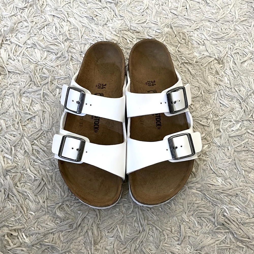 BIRKENSTOCK SLIDE SANDAL WHITE